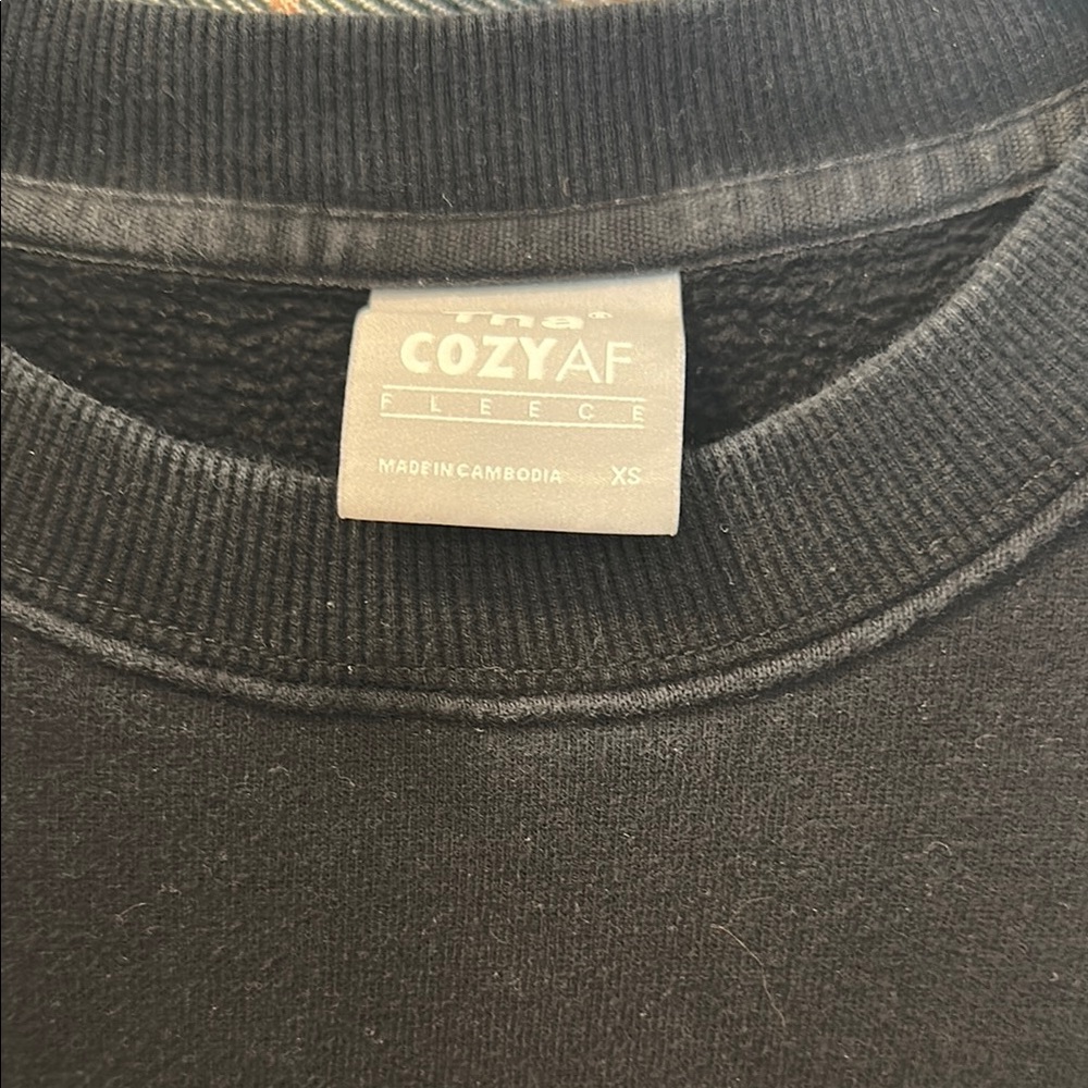 TNA Cozy AF Crewneck - Picture 2 of 3